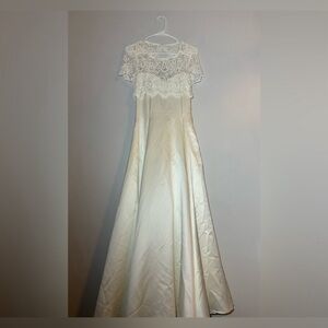 Jessica McClintock Ivory Lace Wedding Dress